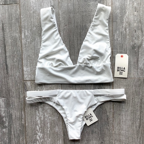 🔥🔥BILLABONG - SALTY PLUNGE ISLA BIKINI SET🔥🔥 - Picture 4 of 8